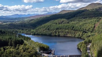 Dundreggan Loch